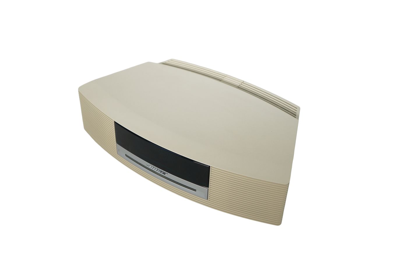Bose_Wave_Music_System_AWRCC4_Weiss_08_result