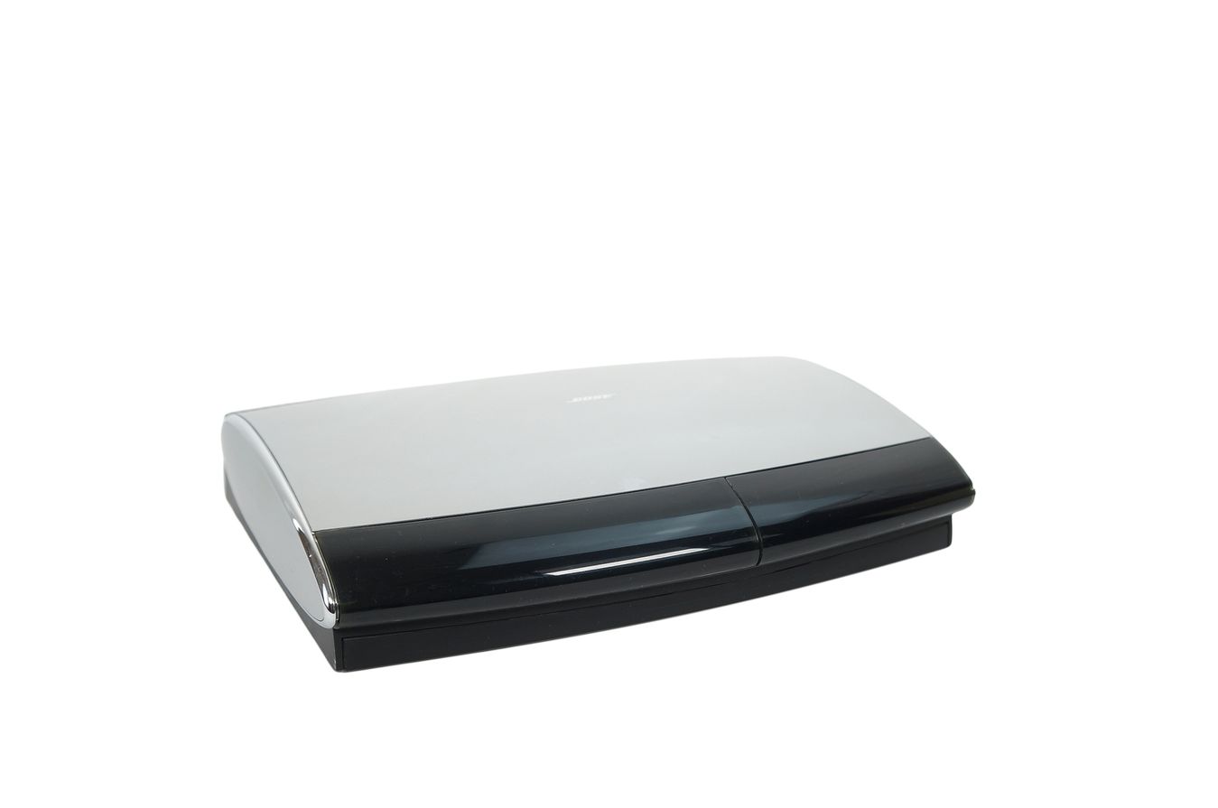 Bose_Lifestyle_18_AV_18_AV18_Media_Center_03_result_CLn3K0D