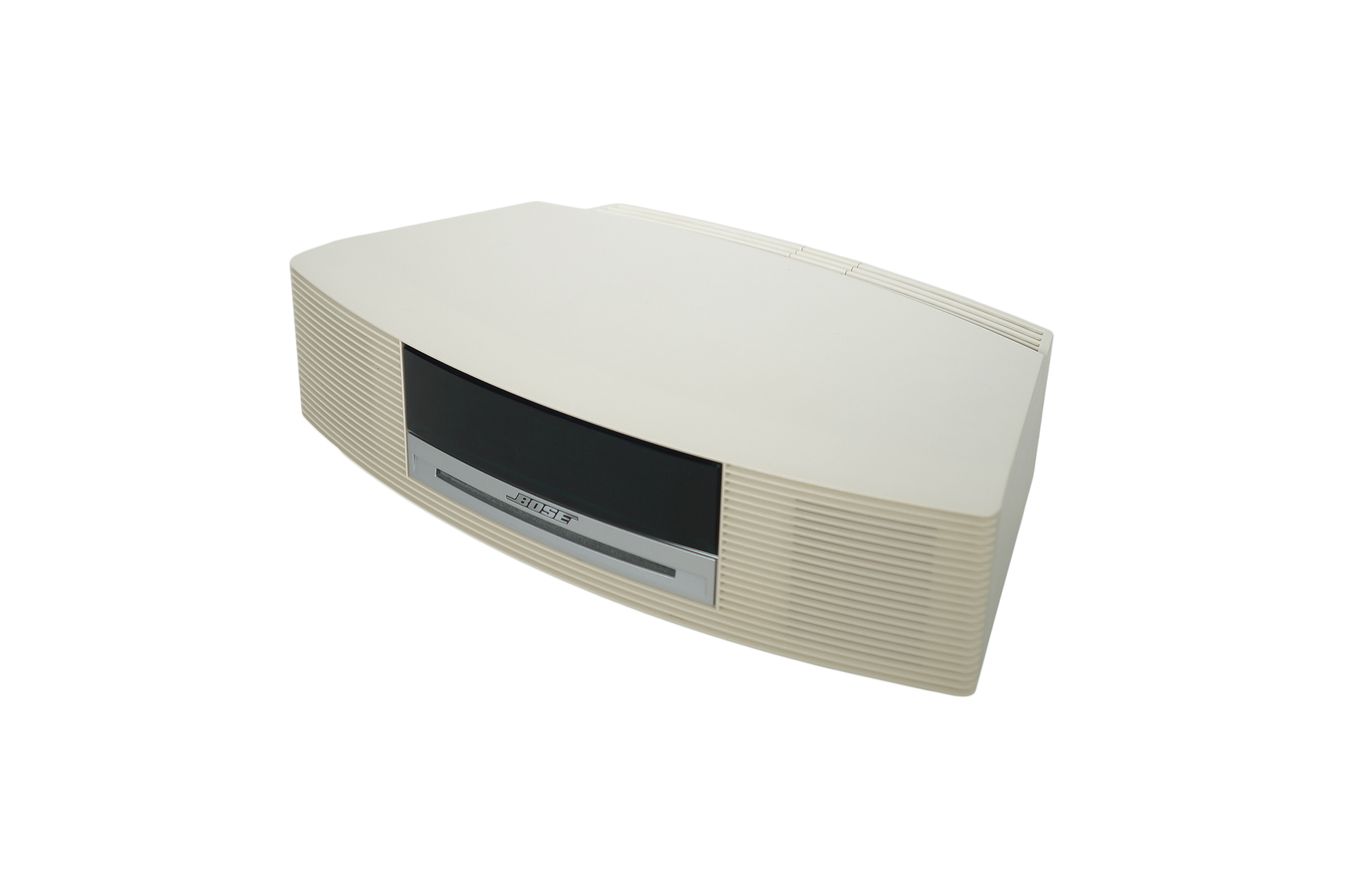 Bose_Wave_Music_System_AWRCC4_Weiss_07_result