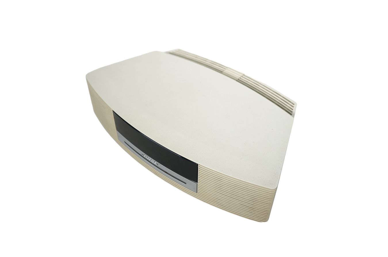 Bose_Wave_Music_System_AWRCC4_WeiB_08_result