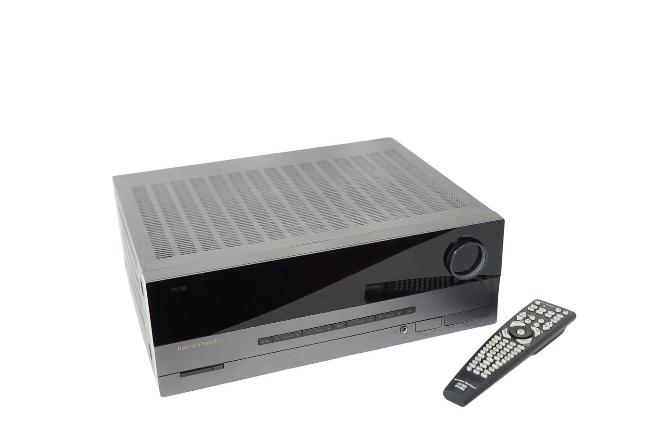 Harman_Kardon_AVR_138_AV_Receiver_Schwarz_03_result