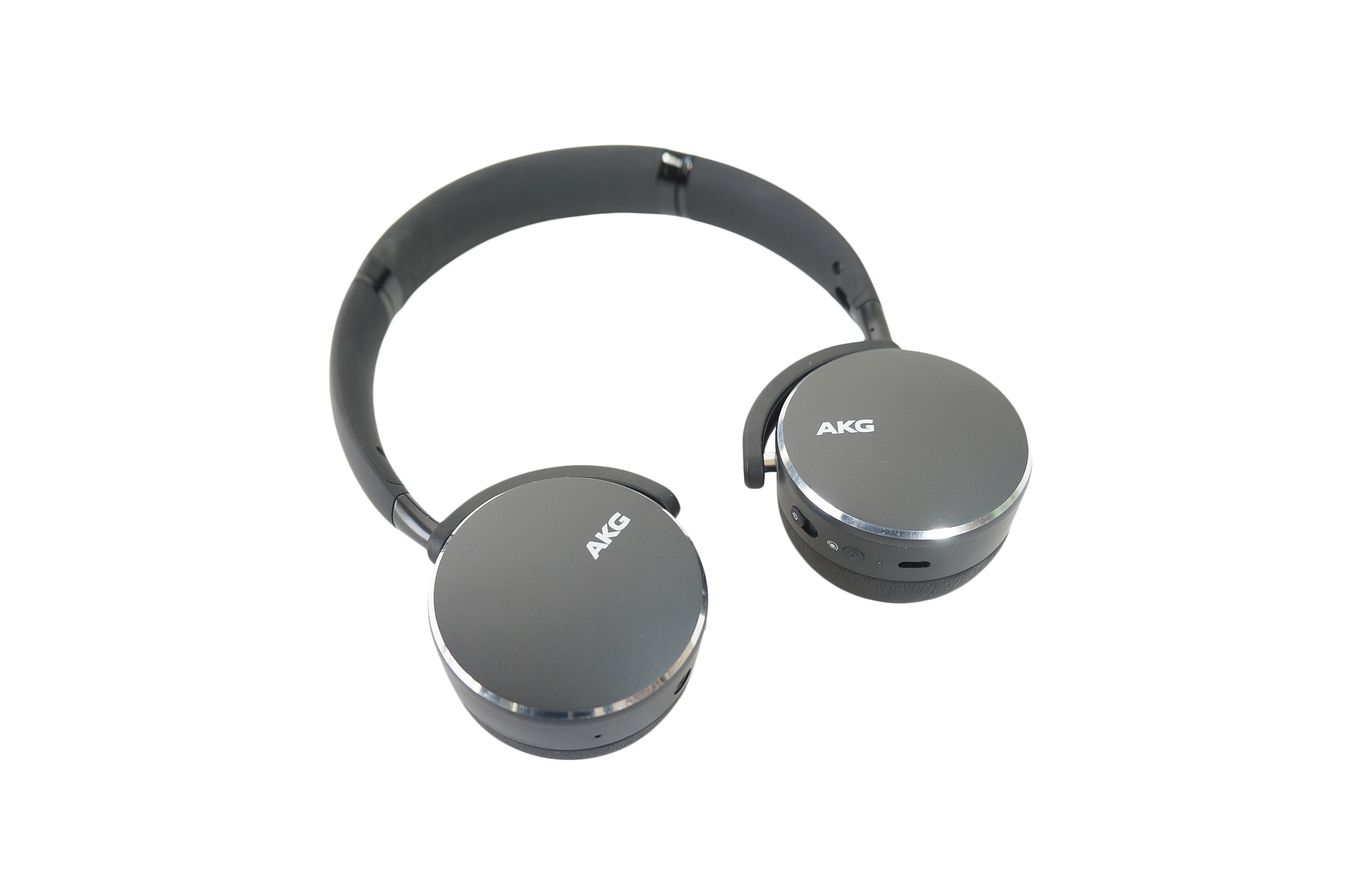 AKG_Y500_Bluetooth_Kopfhorer_02_result