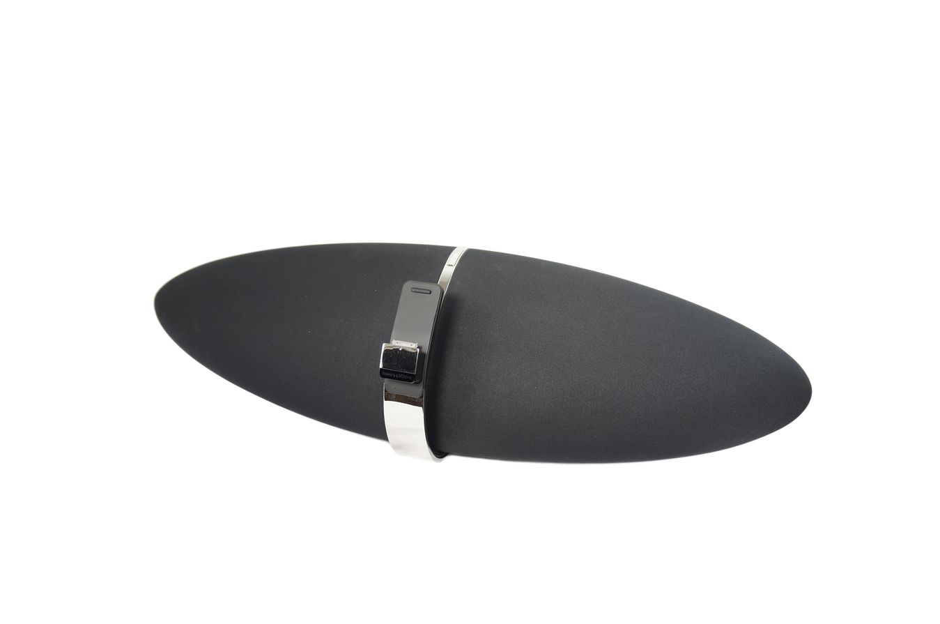 Bowers__Wilkins_Zeppelin_Air_08_result