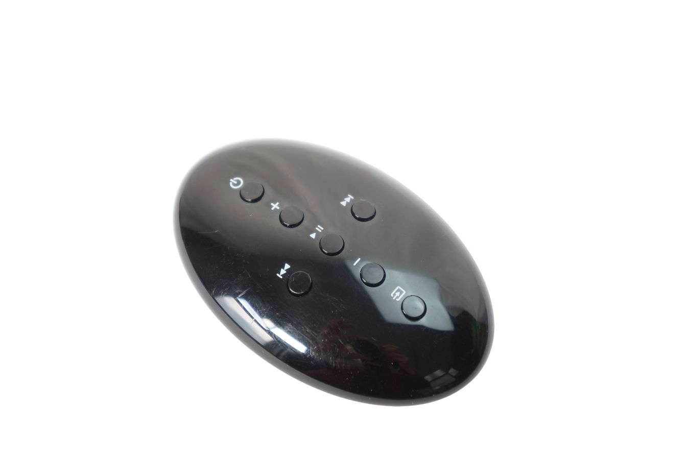Bowers__Wilkins_Zeppelin_Air_15_result