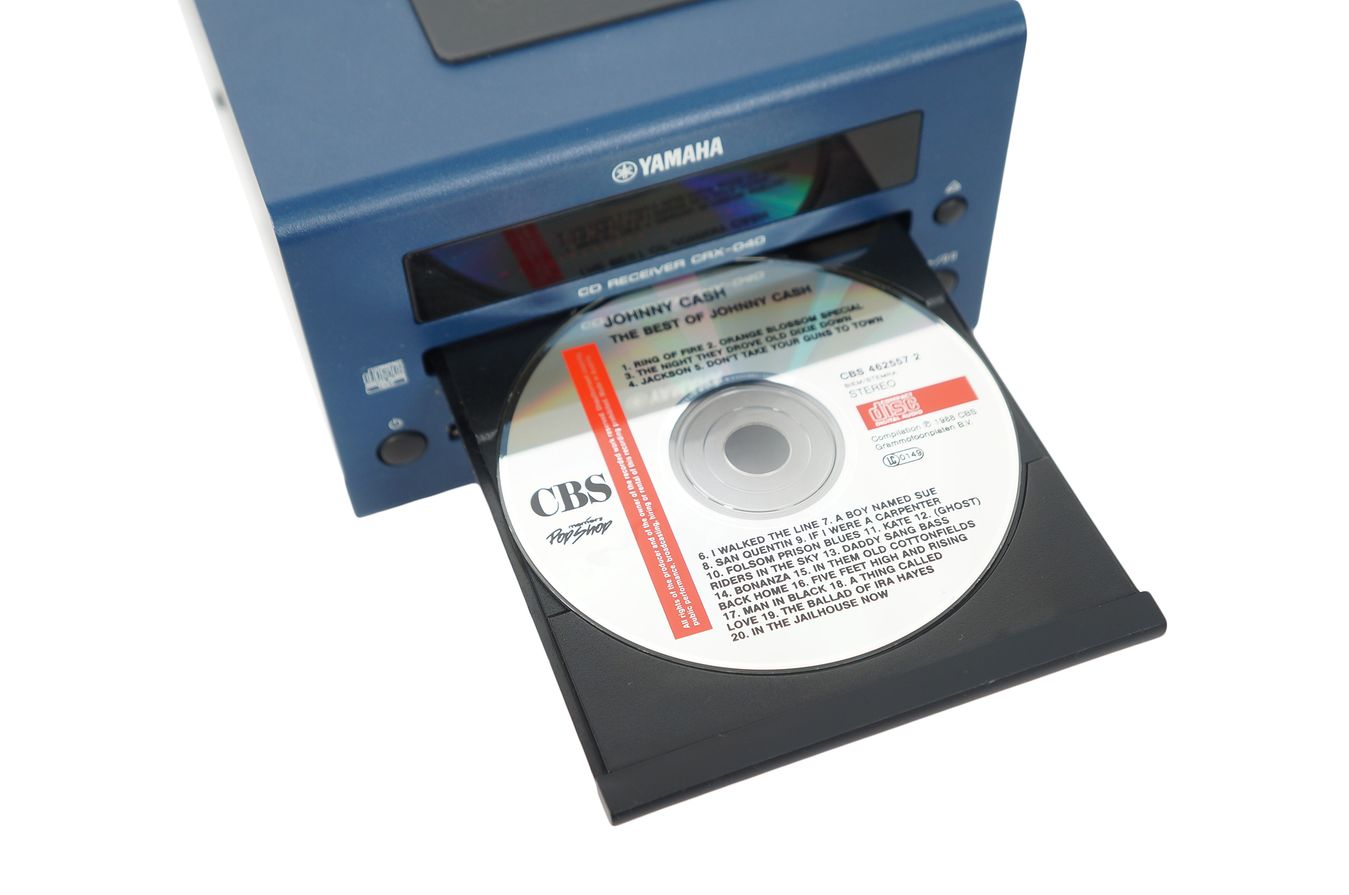 Yamaha_MCR-040_Ministereoanlage_CD_iPod_USB_Portable_03_result