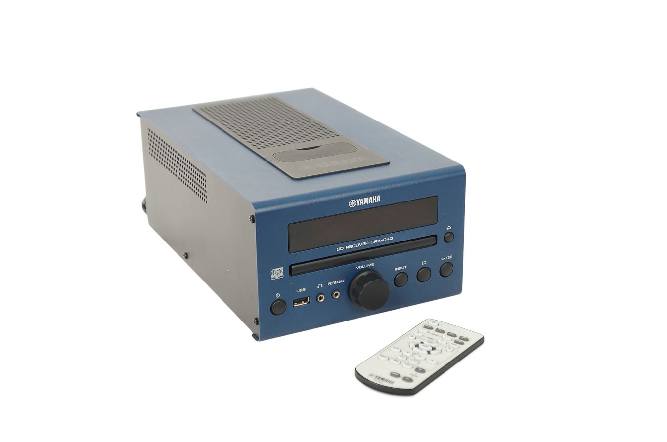 Yamaha_MCR-040_Ministereoanlage_CD_iPod_USB_Portable_06_result
