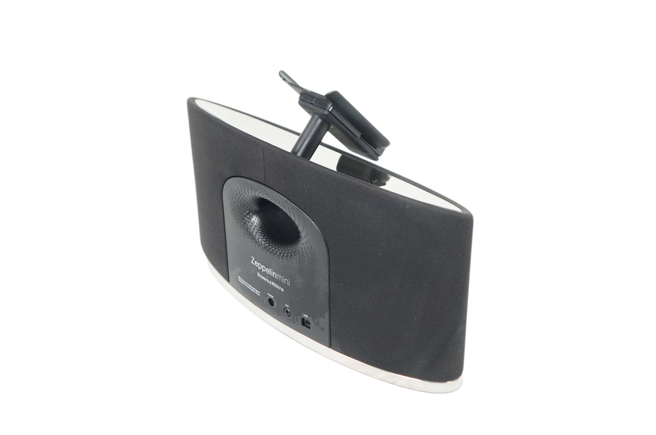 Bowers__Wilkins_BW_Zeppelin_Mini_04_result