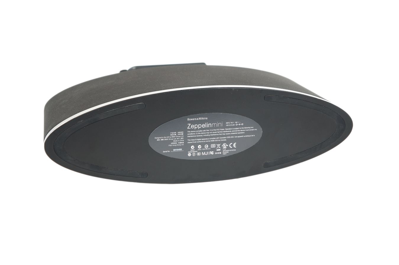 Bowers__Wilkins_BW_Zeppelin_Mini_09_result