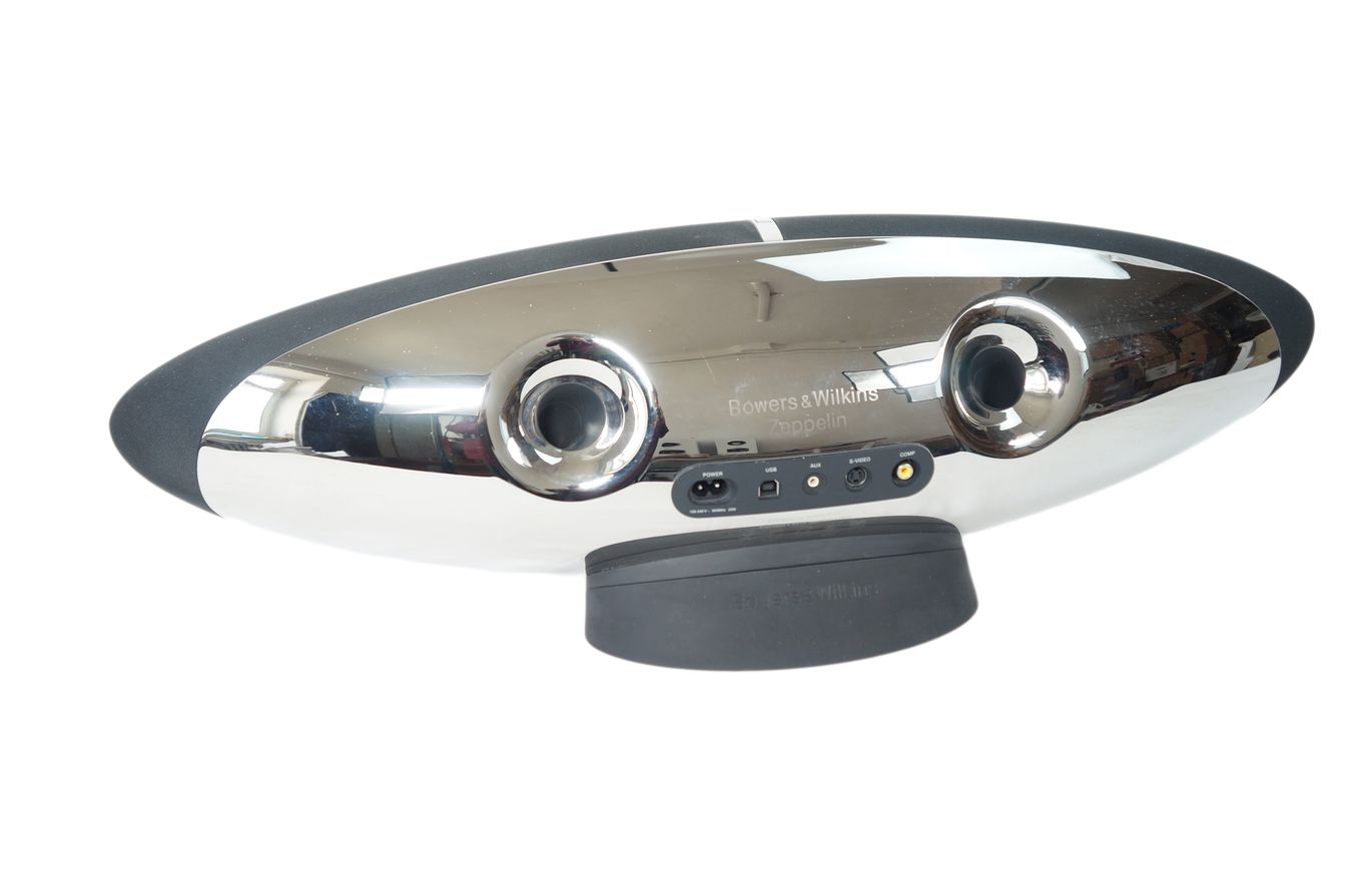 Bowers__Wilkins_Zeppelin_08_result