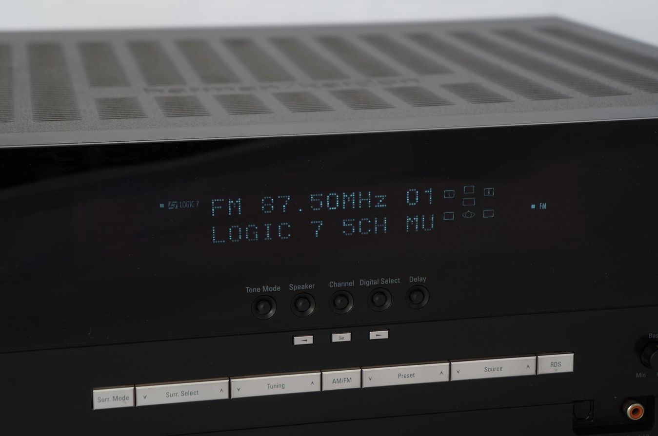 Harman_Kardon_AVR_130_Stereo_Receiver_Schwarz_10_result