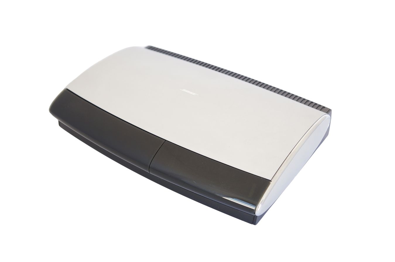 Bose_Lifestyle_18_AV_18_AV18_Media_Center_08_result