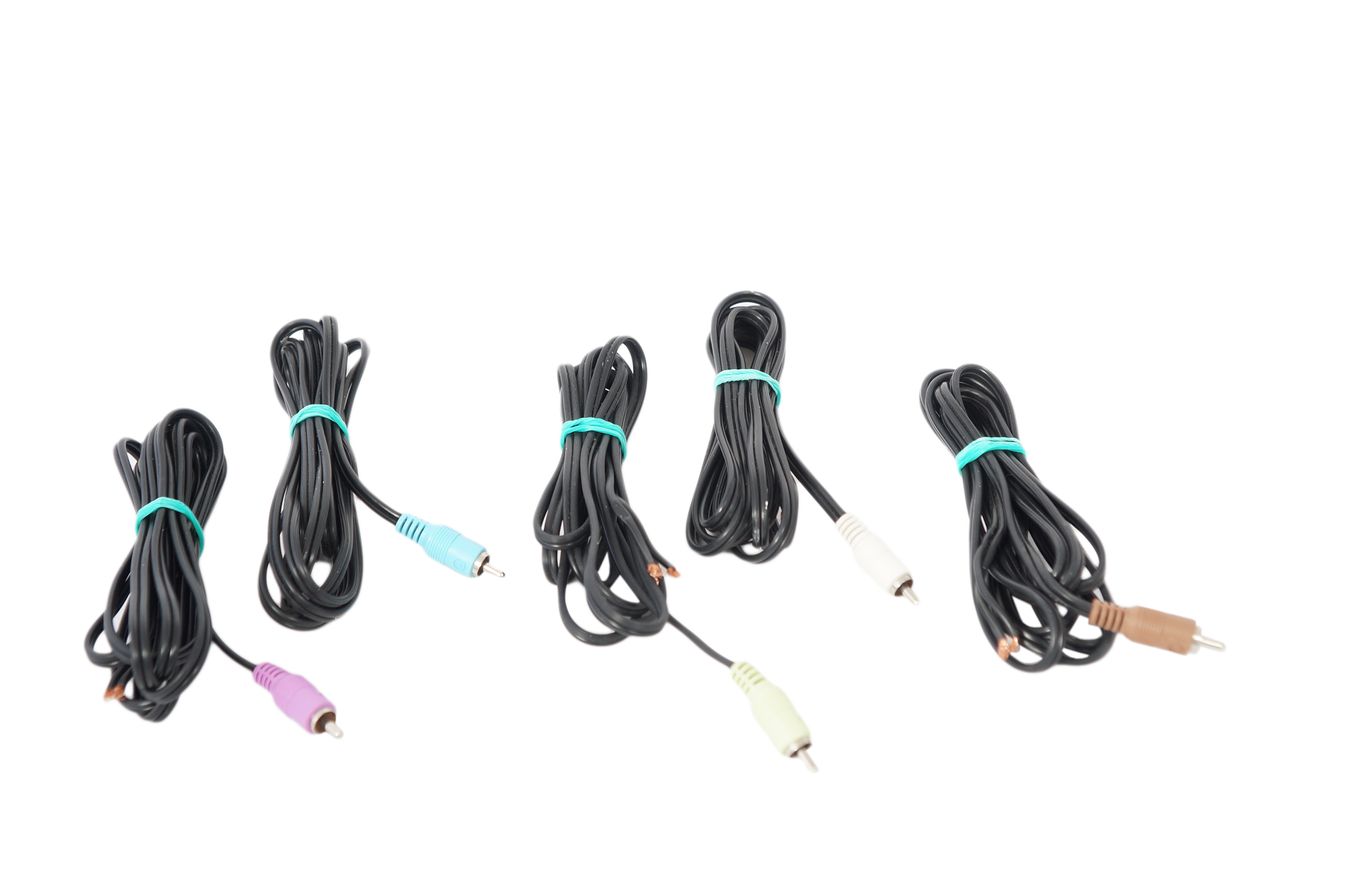 5x_Bose_Acoustimass_Lautsprecherkabeln_mit_Stekern_result