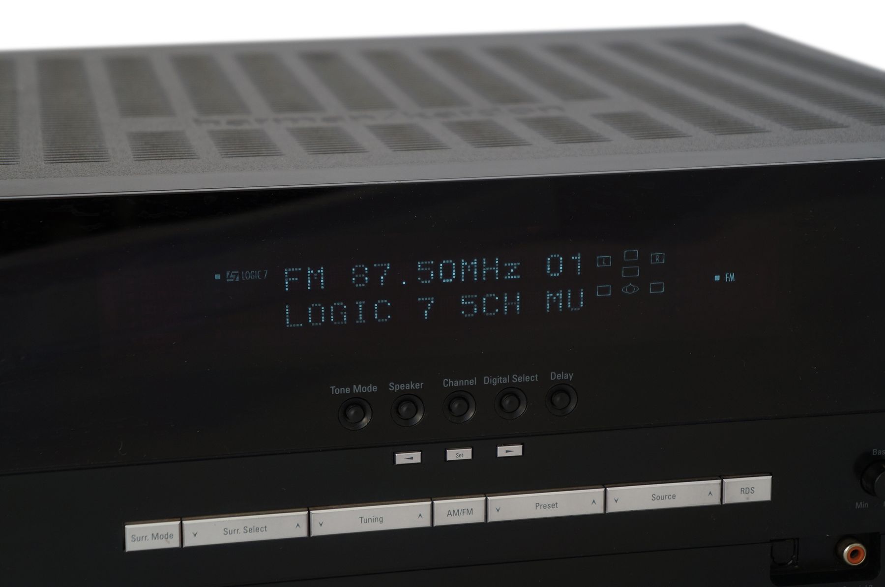 Harman_Kardon_AVR_130_Stereo_Receiver_Schwarz_09_result