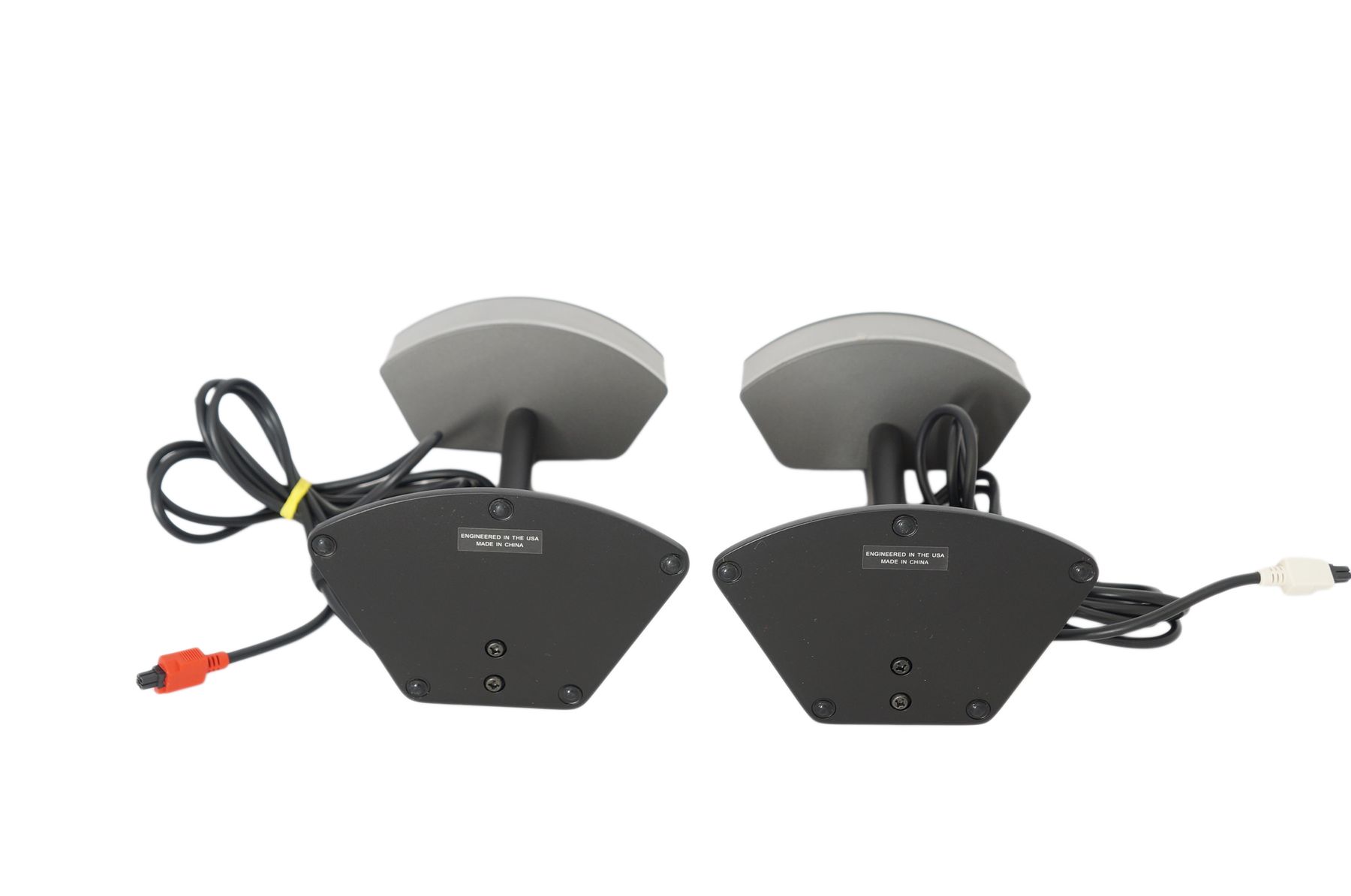 2x_Bose_Companion_5_Satelliten_PC_Multimedia_Lautsprecher_mit_Kabel_05_result