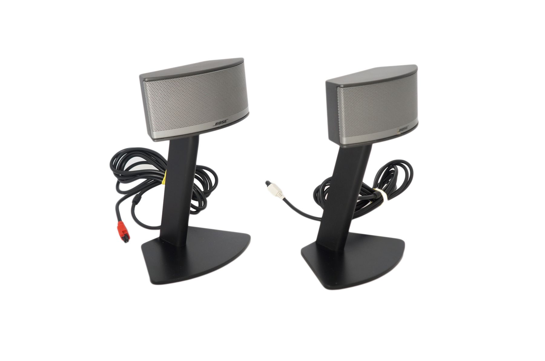 2x_Bose_Companion_5_Satelliten_PC_Multimedia_Lautsprecher_mit_Kabel_result