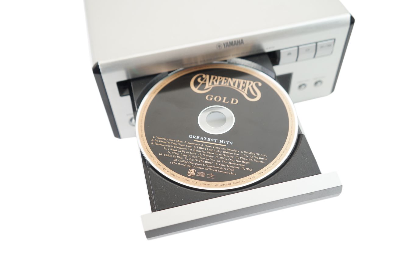 Yamaha_CDX-E410_CD_Player_Natural_Sound_Silber_result