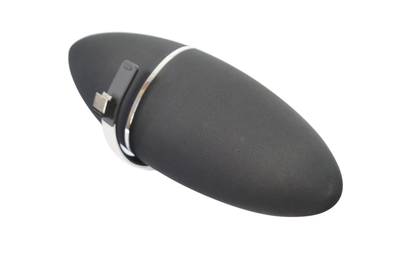 Bowers__Wilkins_Zeppelin_Air_Wireless_Hi-Fi_Lautsprecher_Soundbox_fur_iPod_2Vb0gly