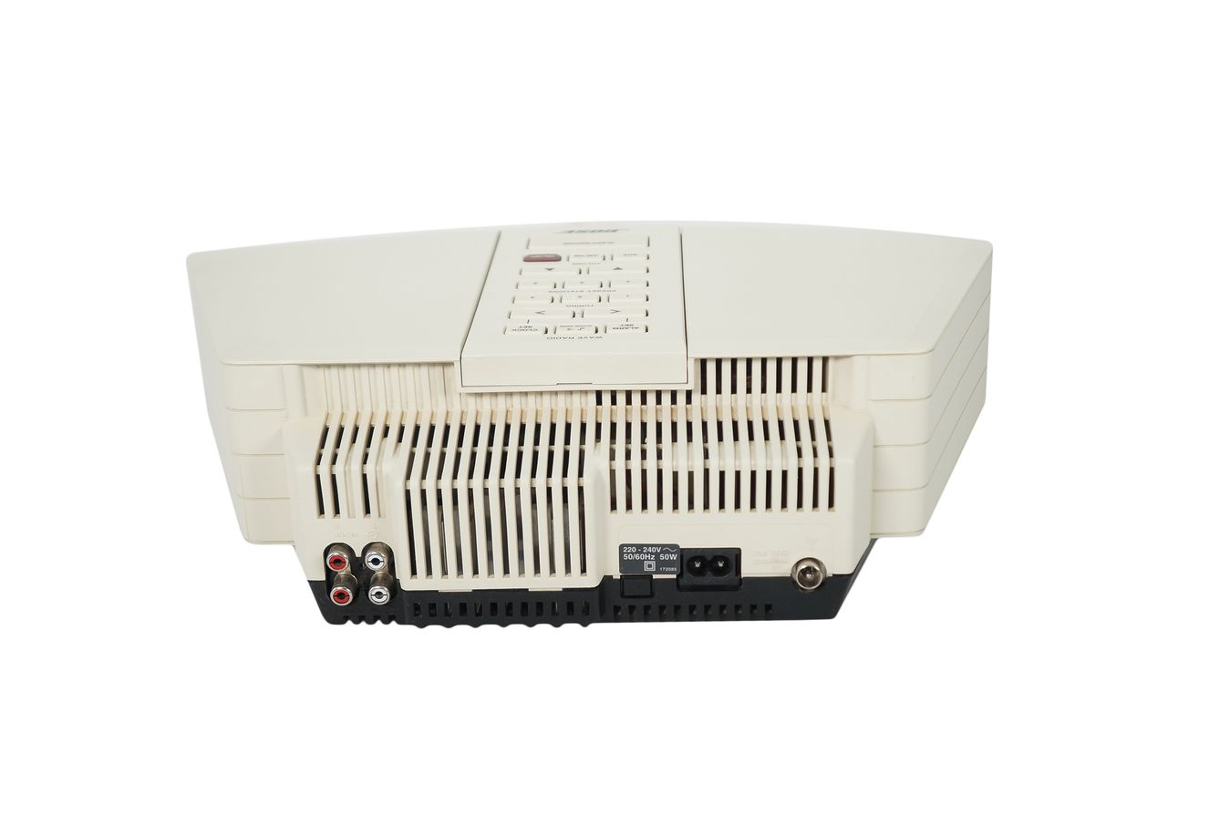 Bose_Wave_Radio_Model_AWR1-2W_Weiss_07_result