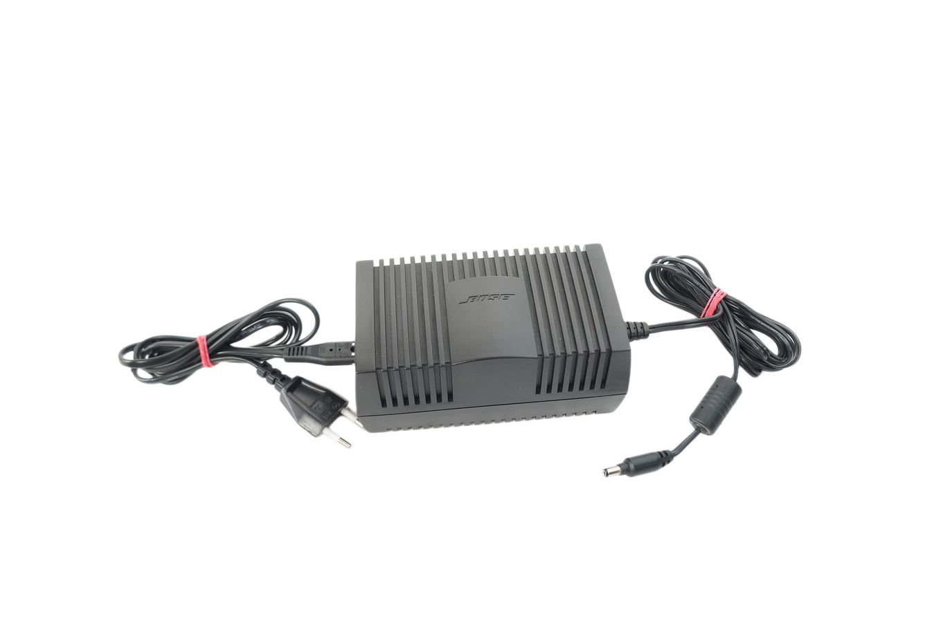 Bose_MC_1_Media_Center_Steuerkonsole__Display_Lifestyle_V102030_mit_Bose_A_m4lHfSy