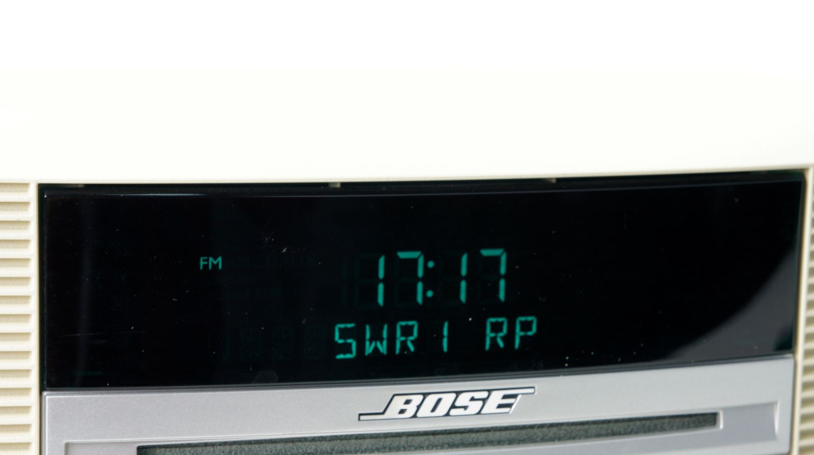 Bose_Wave_Music_System_WeiB_result