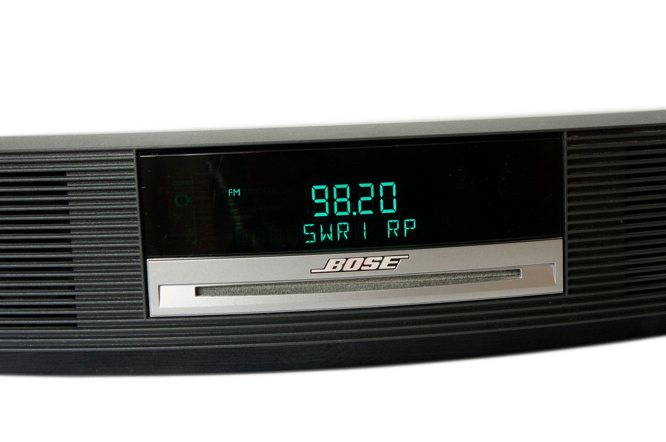 Bose_Wave_Music_System_Schwarz_result
