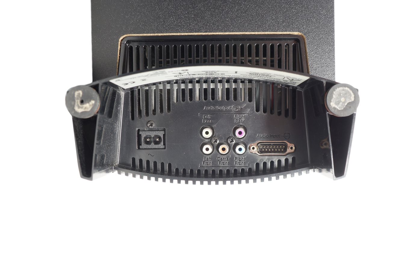 Bose_Acoustimass_10_Series_IV_5.1_Powered_Subwoofer_Aktiv_Schwarz_08_result