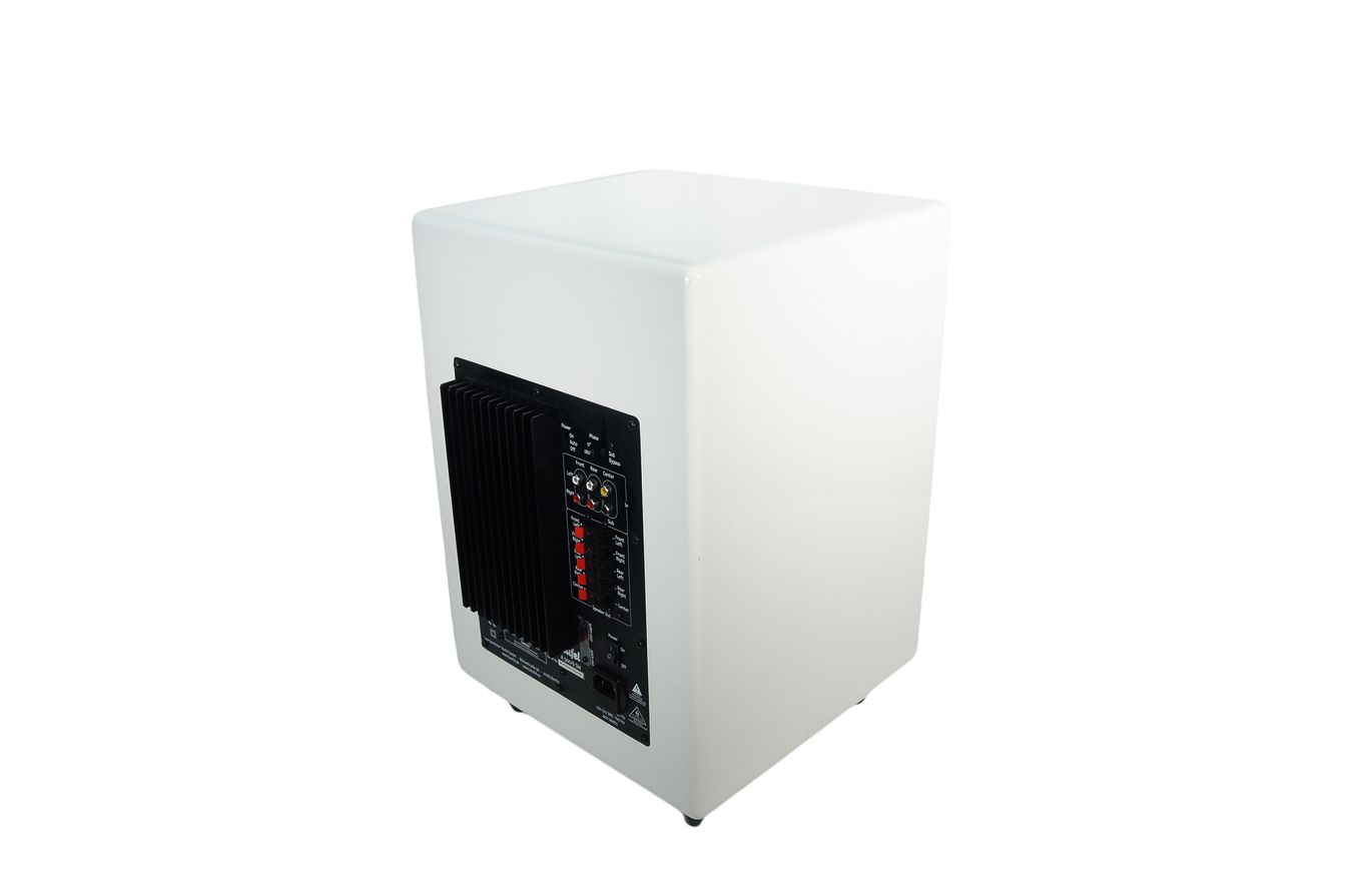Teufel_A_500-6_SW_Subwoofer_Motiv_5_Aktiv_Weiss_04_result