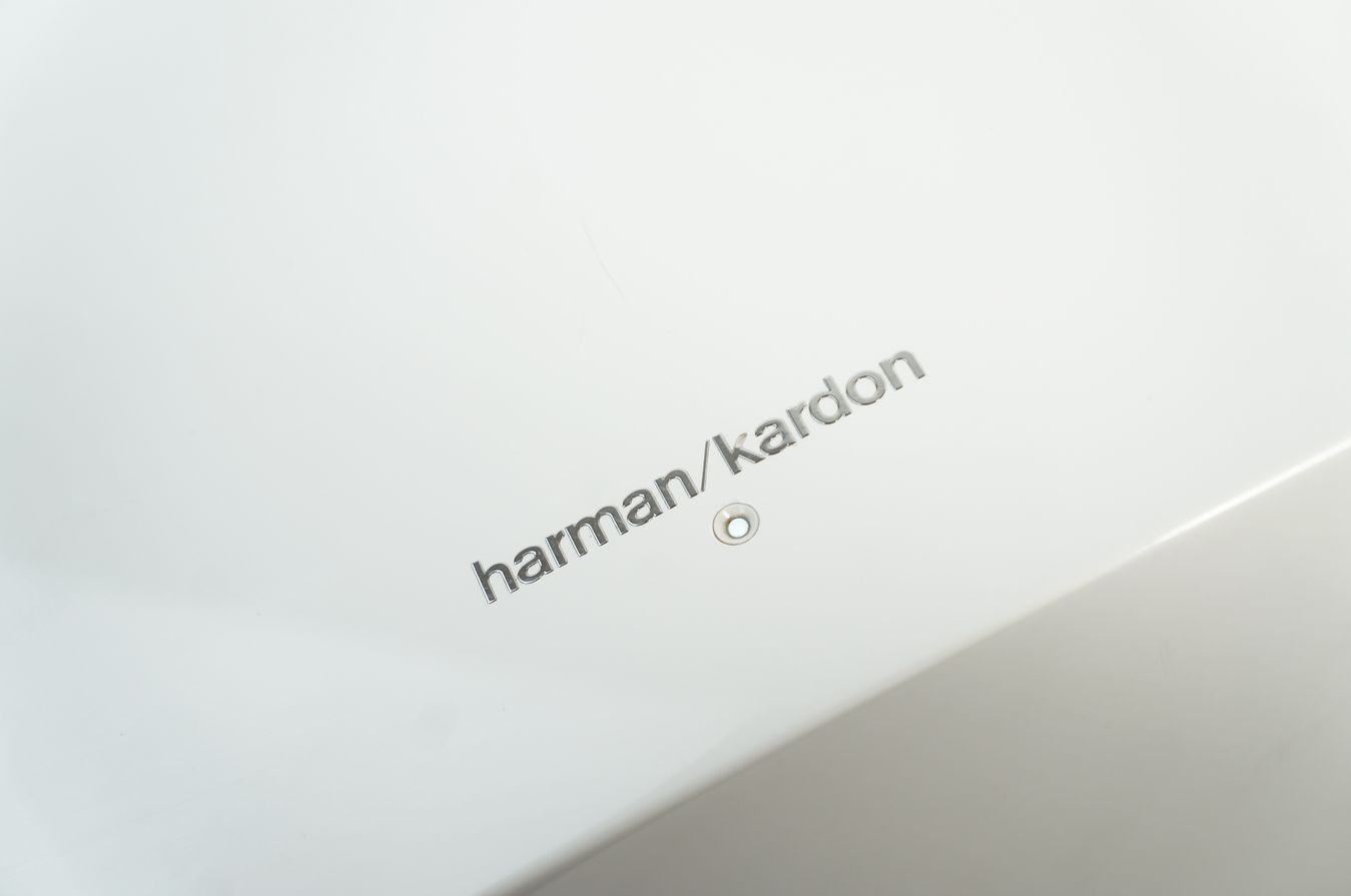 Harman_Kardon_HKTS_210_SUB_210SUB-230_Subwoofer_WeiB_TOP_result
