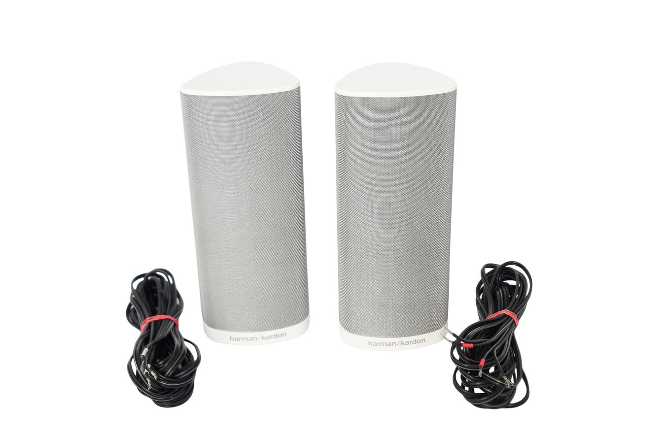 2x_Harman_Kardon_SAT-TS2WQ_Lautsprecher_Heimkino_Boxen_Weiss_mit_Kabeln_result