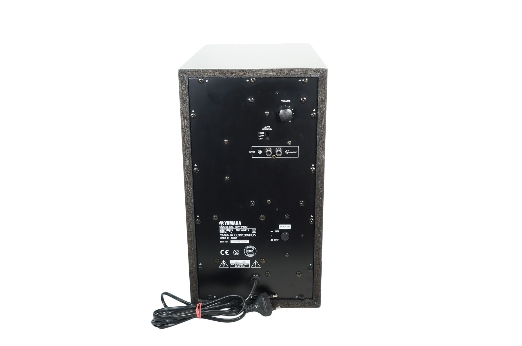 Yamaha_SW-P130_Subwoofer_Aktiv_Silber_04_result