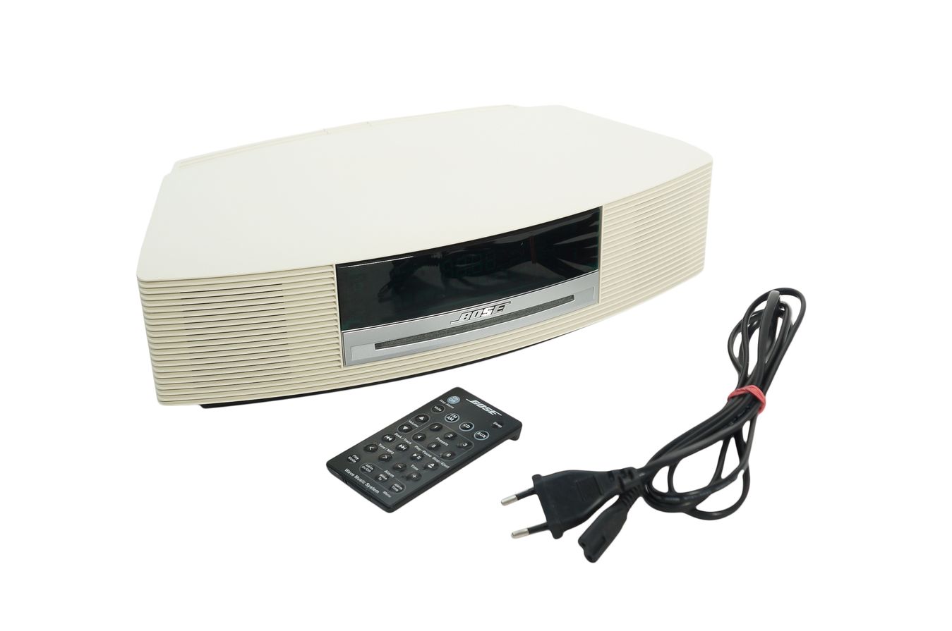 Bose_Wave_Music_System_AWRCC4_WeiB_result