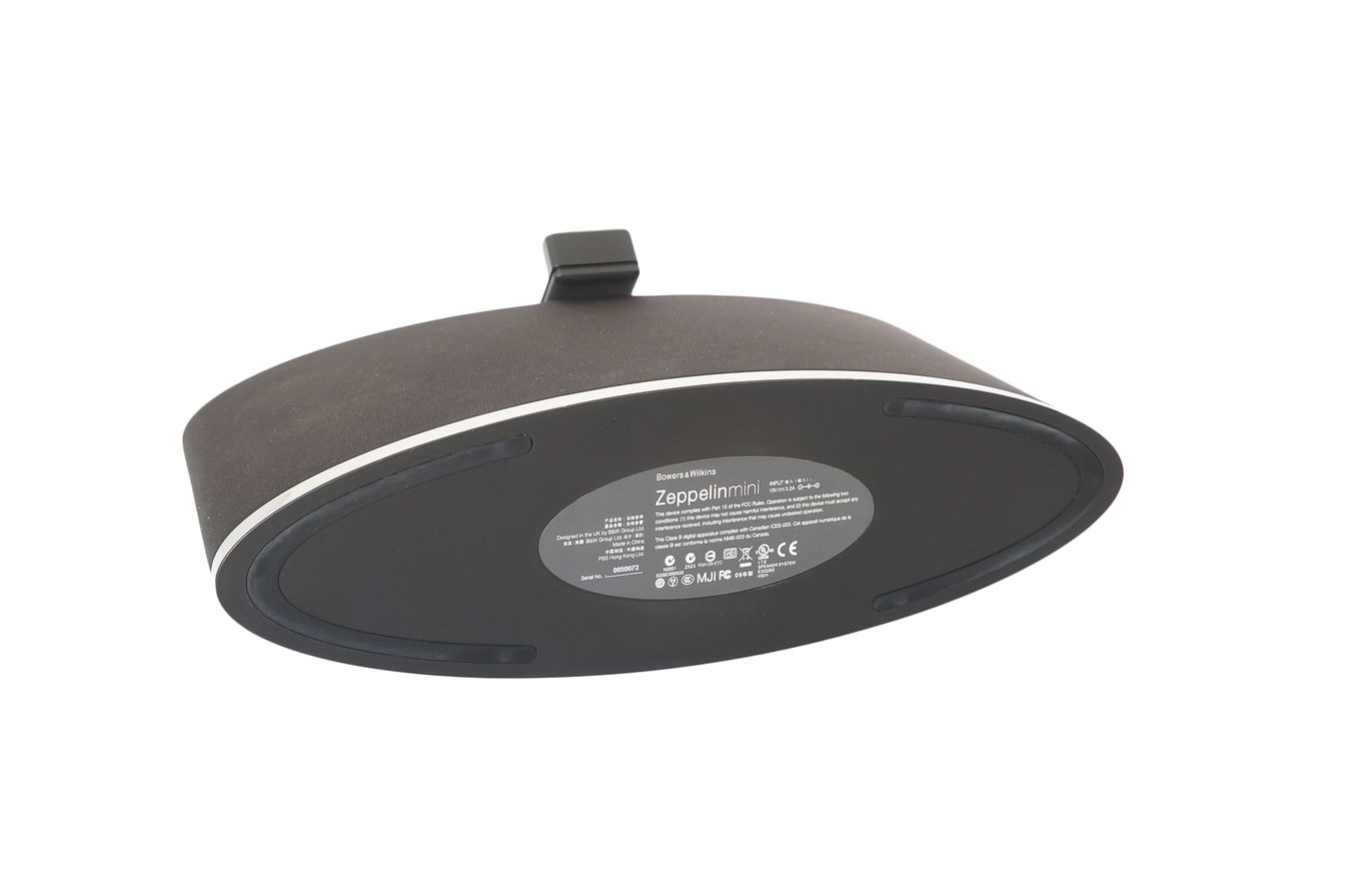Bowers__Wilkins_BW_Zeppelin_Mini_09_result