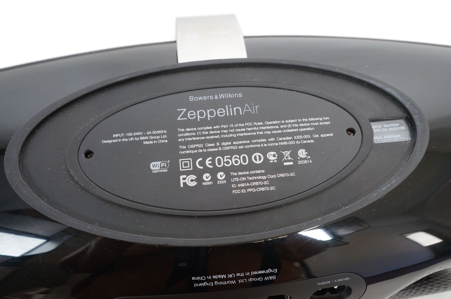 Bowers__Wilkins_Zeppelin_Air_Wireless_Hi-Fi_Lautsprecher_10_result