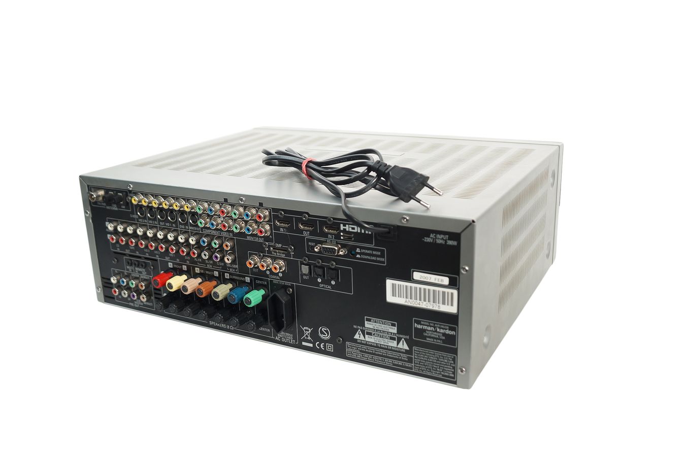 Harman_Kardon_AVR_245_7.1_AV-Receiver_Silber_06_result
