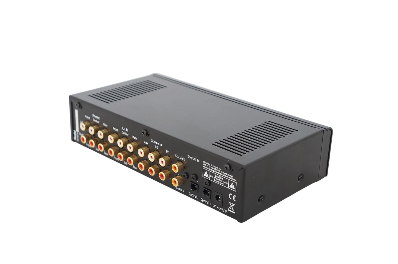 Teufel_Decoderstation_5_Vorverstarker_Dolby_Digital_5.1_Surround_TOP_Zusta_JAYdHSc