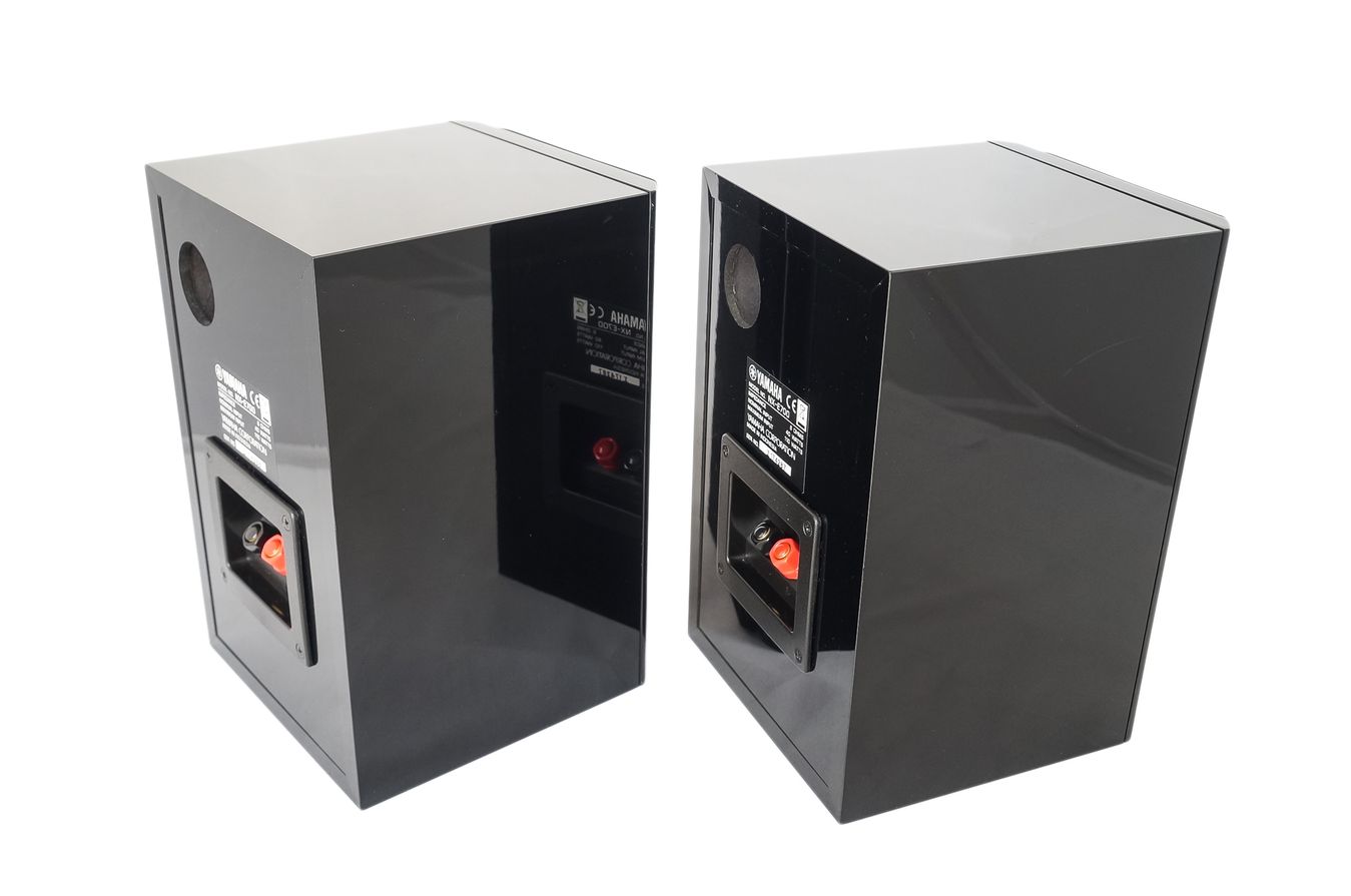 2x_Yamaha_NX-E700_Bassreflex_Lautsprecher_Boxen_Schwarz_03_result