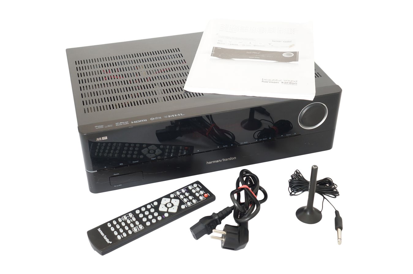 Harman_Kardon_AVR_171_7.2_A-V_Receiver_Schwarz_02_result