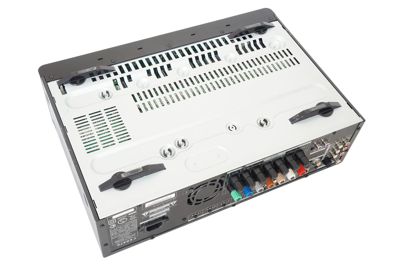 Harman_Kardon_AVR_171_7.2_A-V_Receiver_Schwarz_09_result