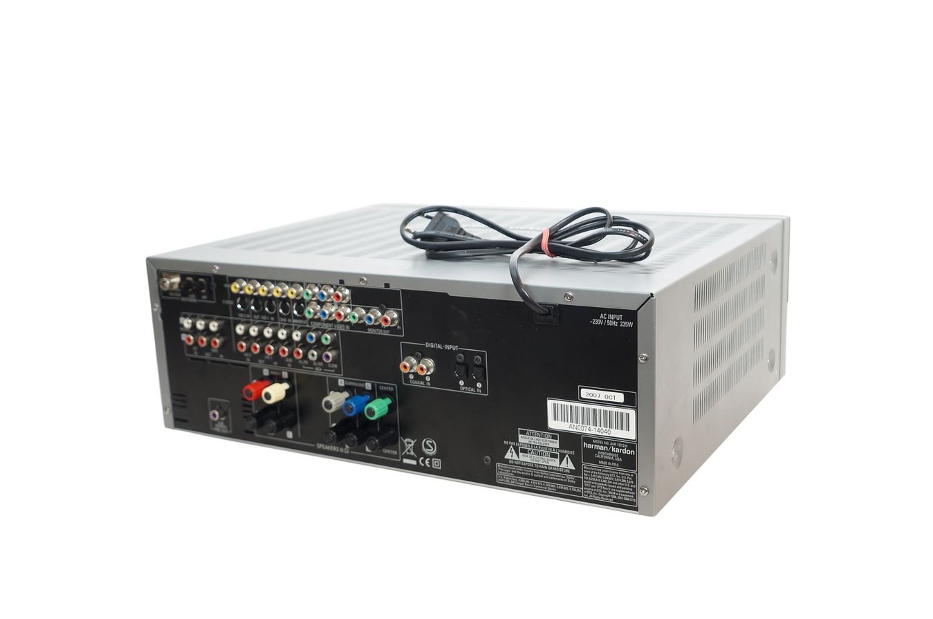 Harman_Kardon_AVR_137_5.1_AV_Receiver_Silber_06_result