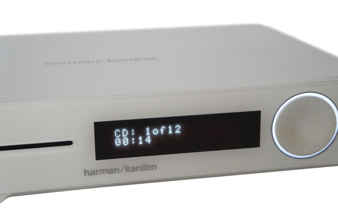 Harman_Kardon_2.1_BDS_277_Receiver_Blu-Ray_Weiss_11_result