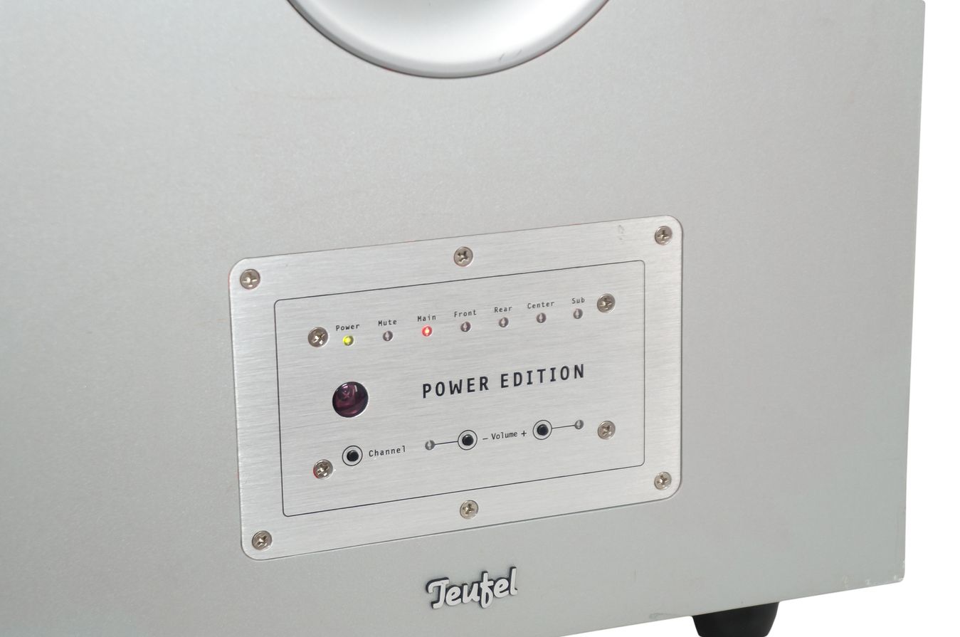 Teufel_Concept_E_Magnum_Power_Edition_6_Channel_Subwoofer_CEM_500_SW_Aktiv_ASnckC7