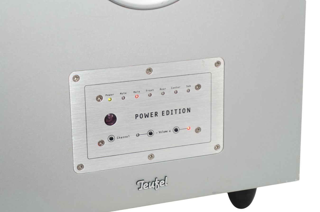 Teufel_Concept_E_Magnum_Power_Edition_6_Channel_Subwoofer_CEM_500_SW_Aktiv_mLcqWp9