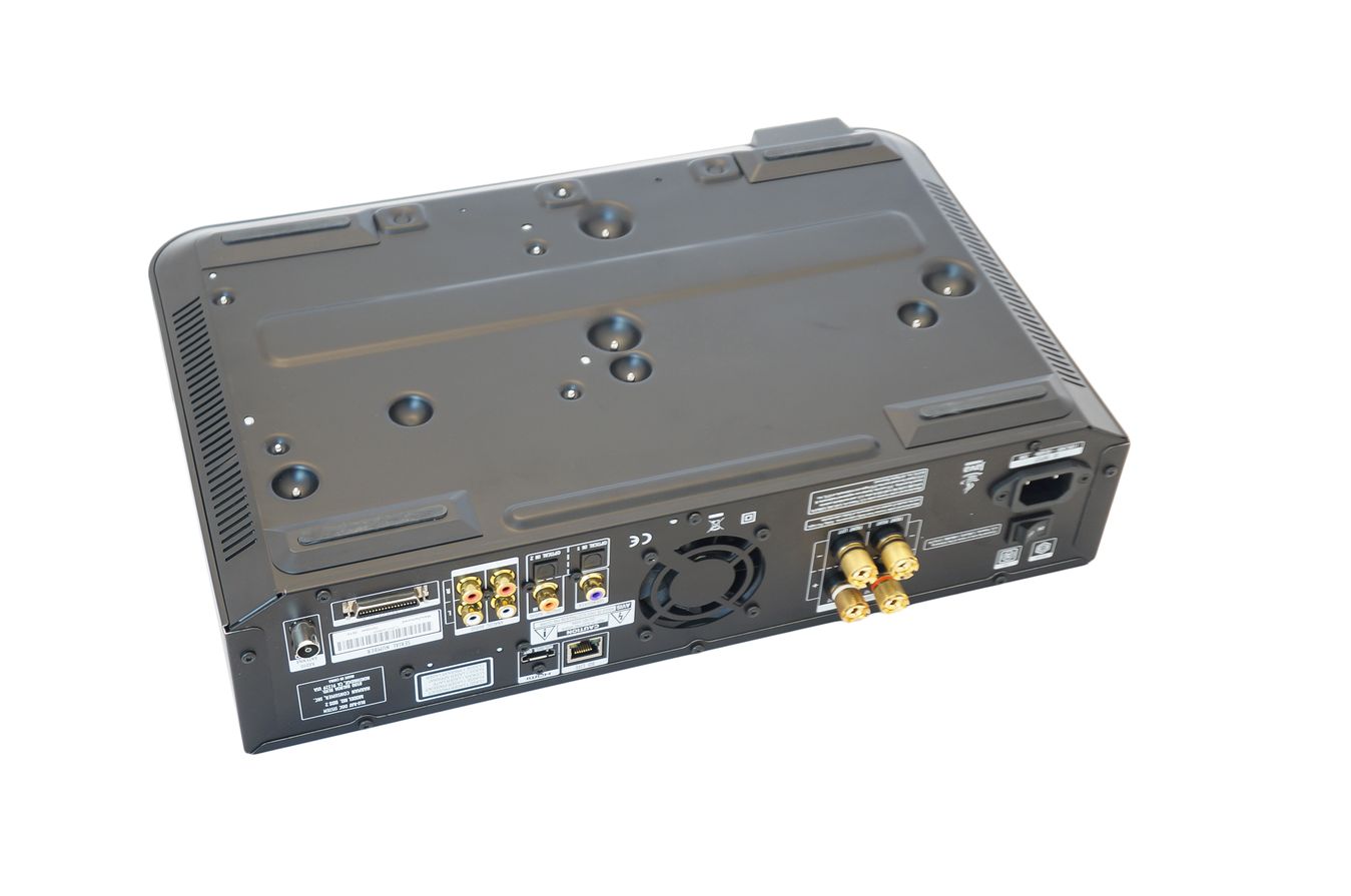 Harman_Kardon_BDS_2_BluRay_2.1_Receiver_3D_HDMI_USB_09_result