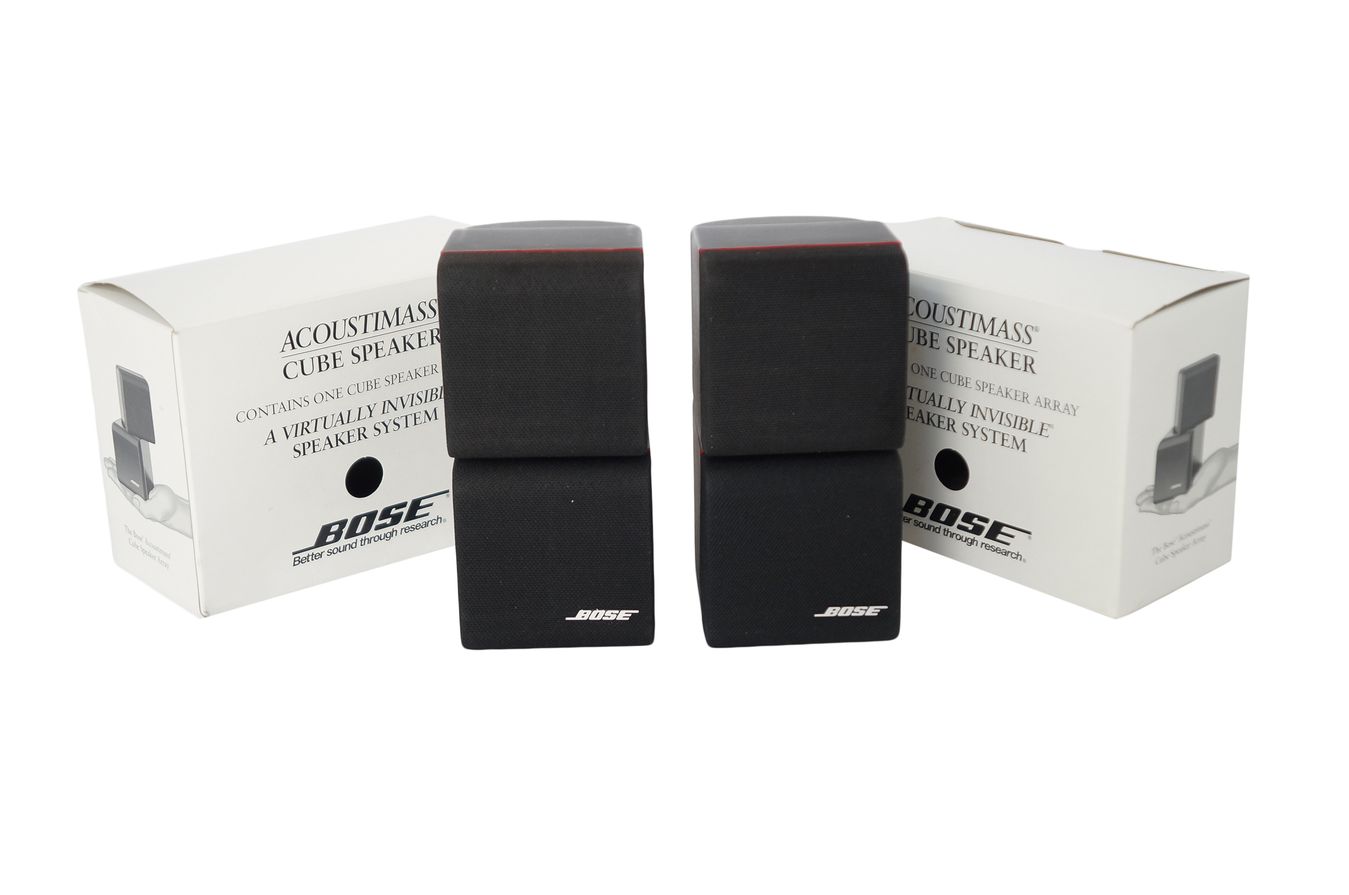 2x_Bose_Acoustimass_Doppelcubes_Series_II_Lautsprecher_Boxen_mit_rotem_Rand_result