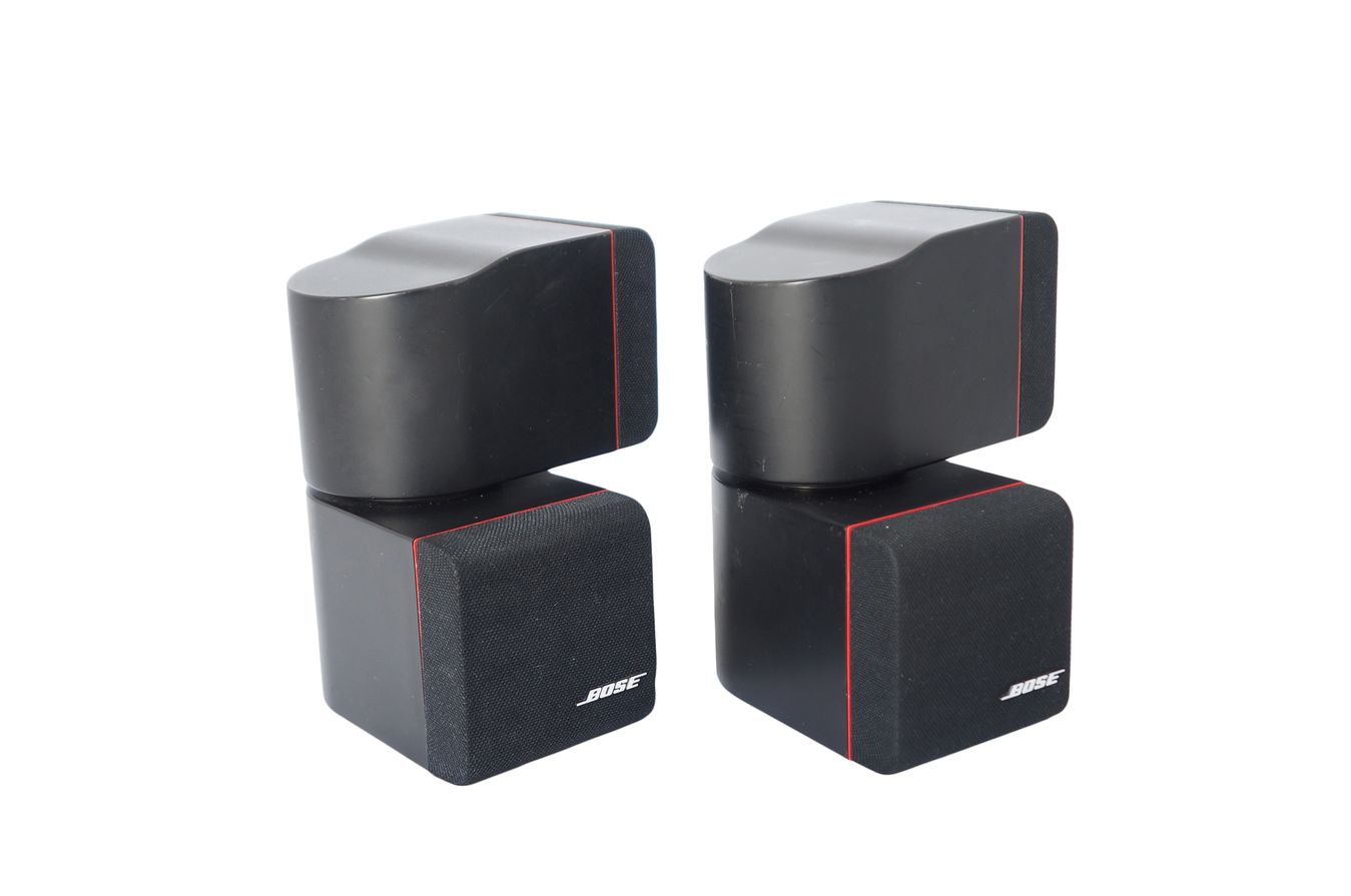 2x_Bose_Acoustimass_Doppelcubes_Series_II_Lautsprecher_Boxen_mit_rotem_Ran_qrcbnaW