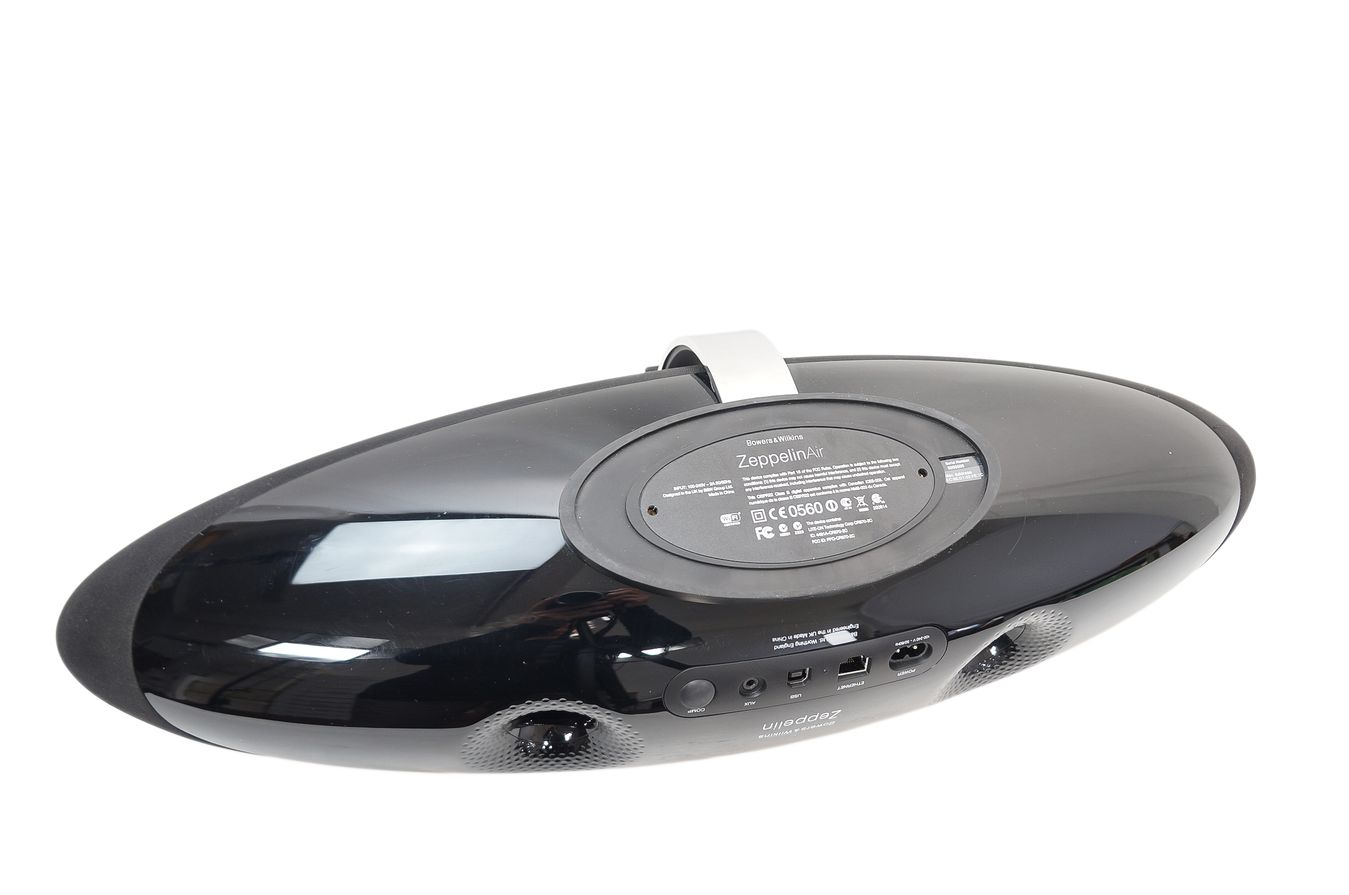 Bowers__Wilkins_Zeppelin_Air_Wireless_Hi-Fi_Lautsprecher_Soundbox_fur_iPod_hfeeSof