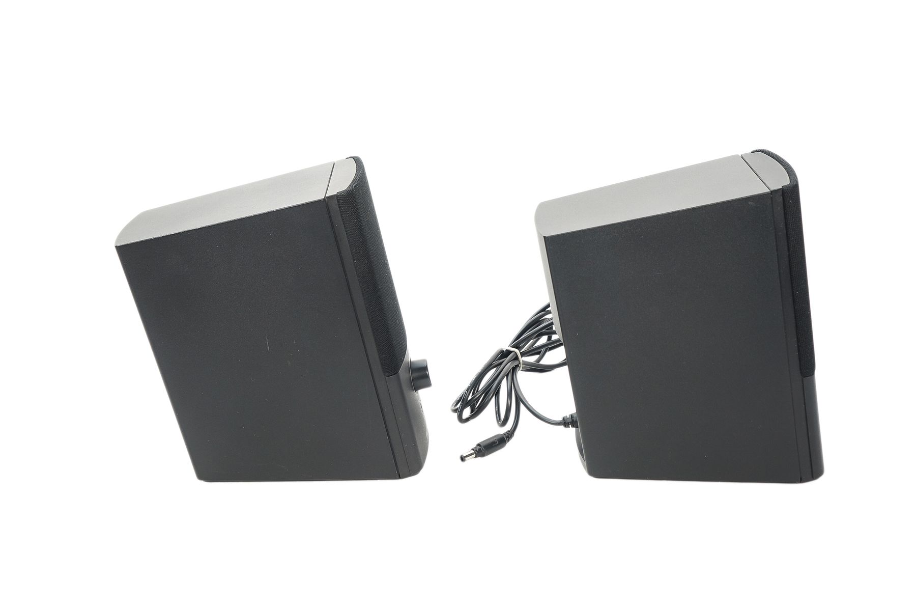 2x_Bose_Companion_2_Series_III_Multimedia_Lautsprecher_Schwarz_04_result