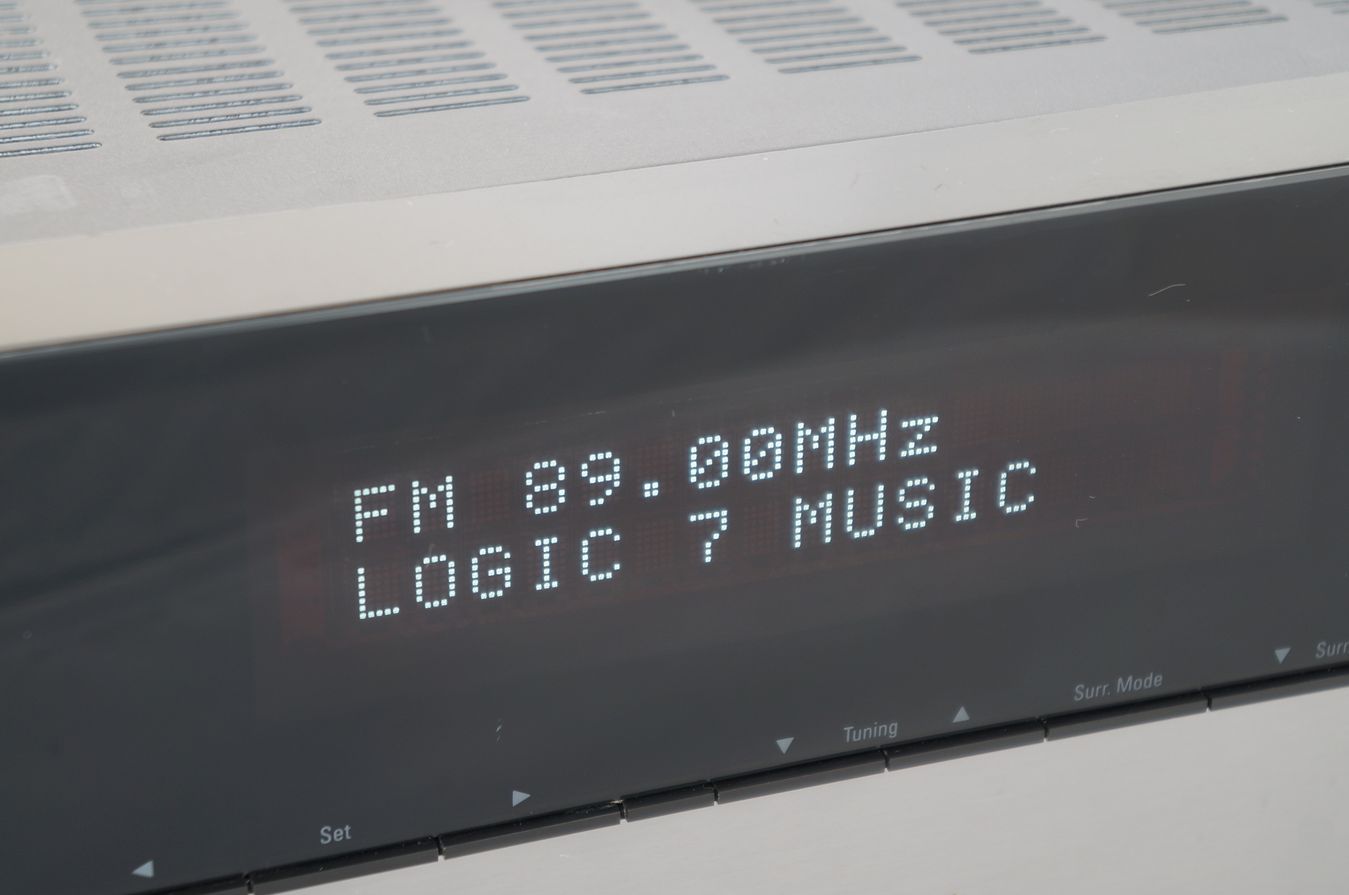 Harman_Kardon_AVR_160_160-230_7.1_AV_Receiver_result