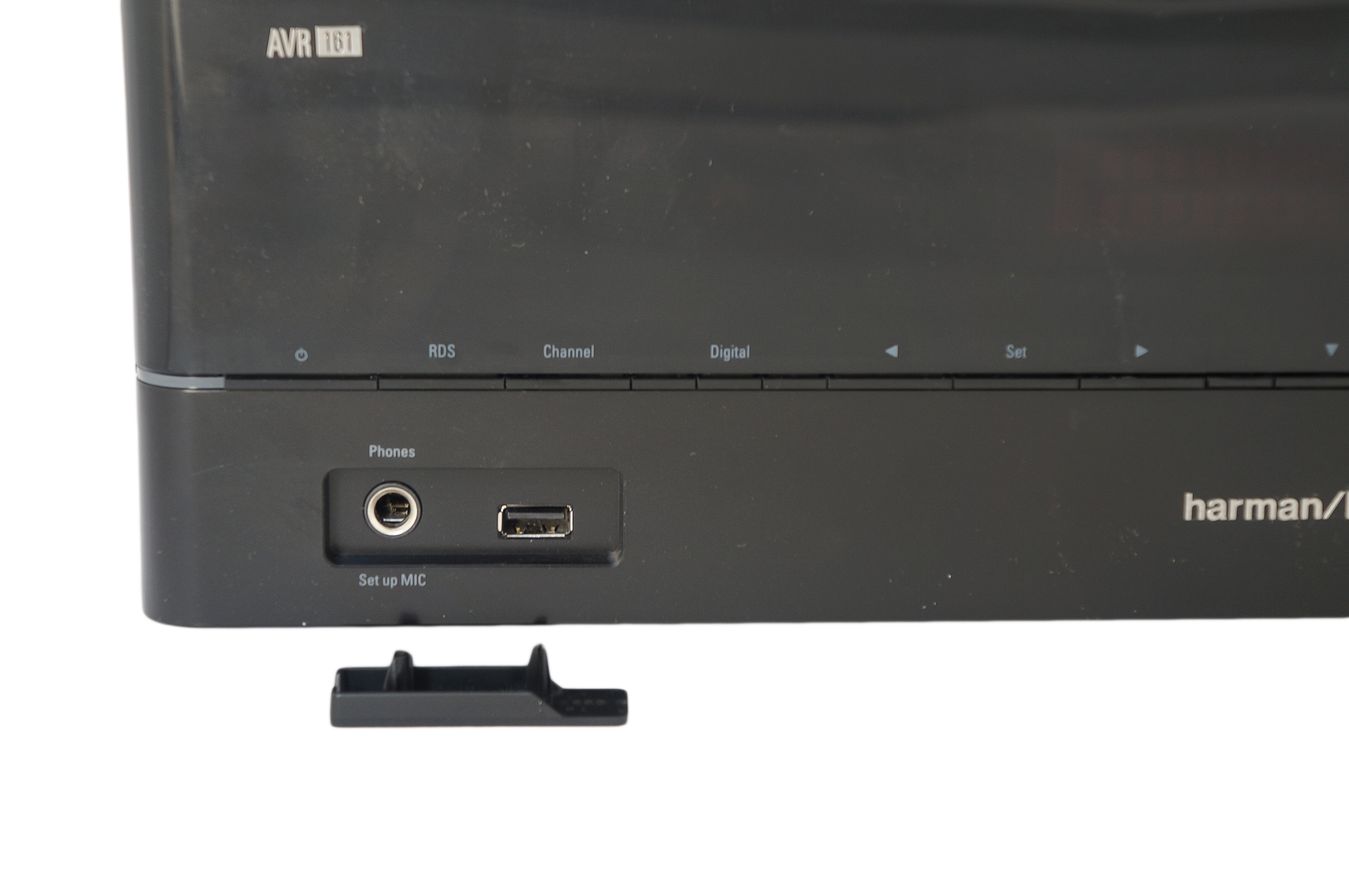 Harman_Kardon_AVR_161S_5.1_AV_Receiver_Schwarz_mit_Mikrofon_05_result