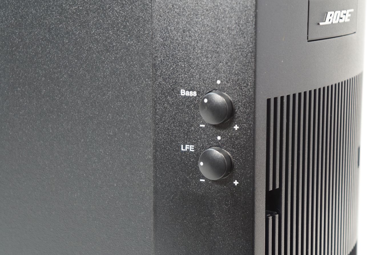 Bose_Acoustimass_10_Series_III_Powered_Subwoofer_Schwarz_Aktiv_06_result